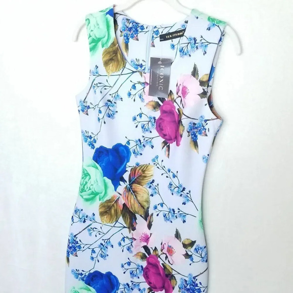 Iconic V&K Studio Floral Bodycon multicolor mini dress Women's size Medium - Picture 5 of 11